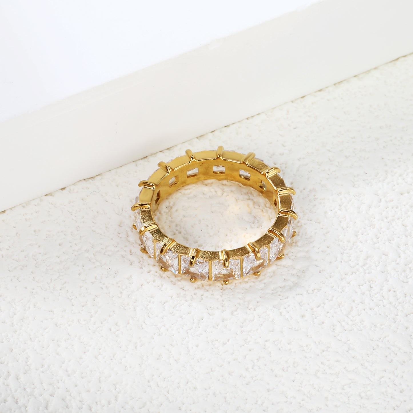 ANILLO CHURUMBELA ZIRCONIA BLANCA 6