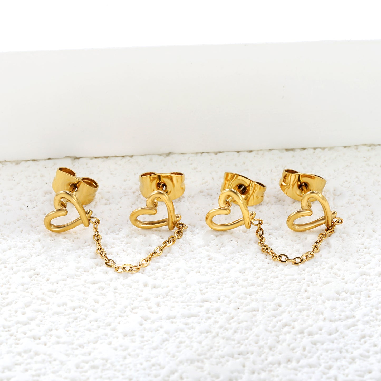 ARETE DOS CORAZONES CON ZIRCONIA