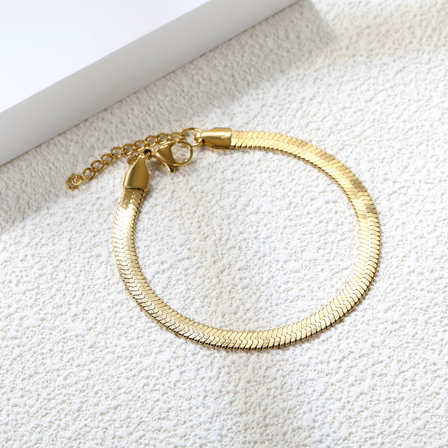 PULSERA PLANCHADA DORADA