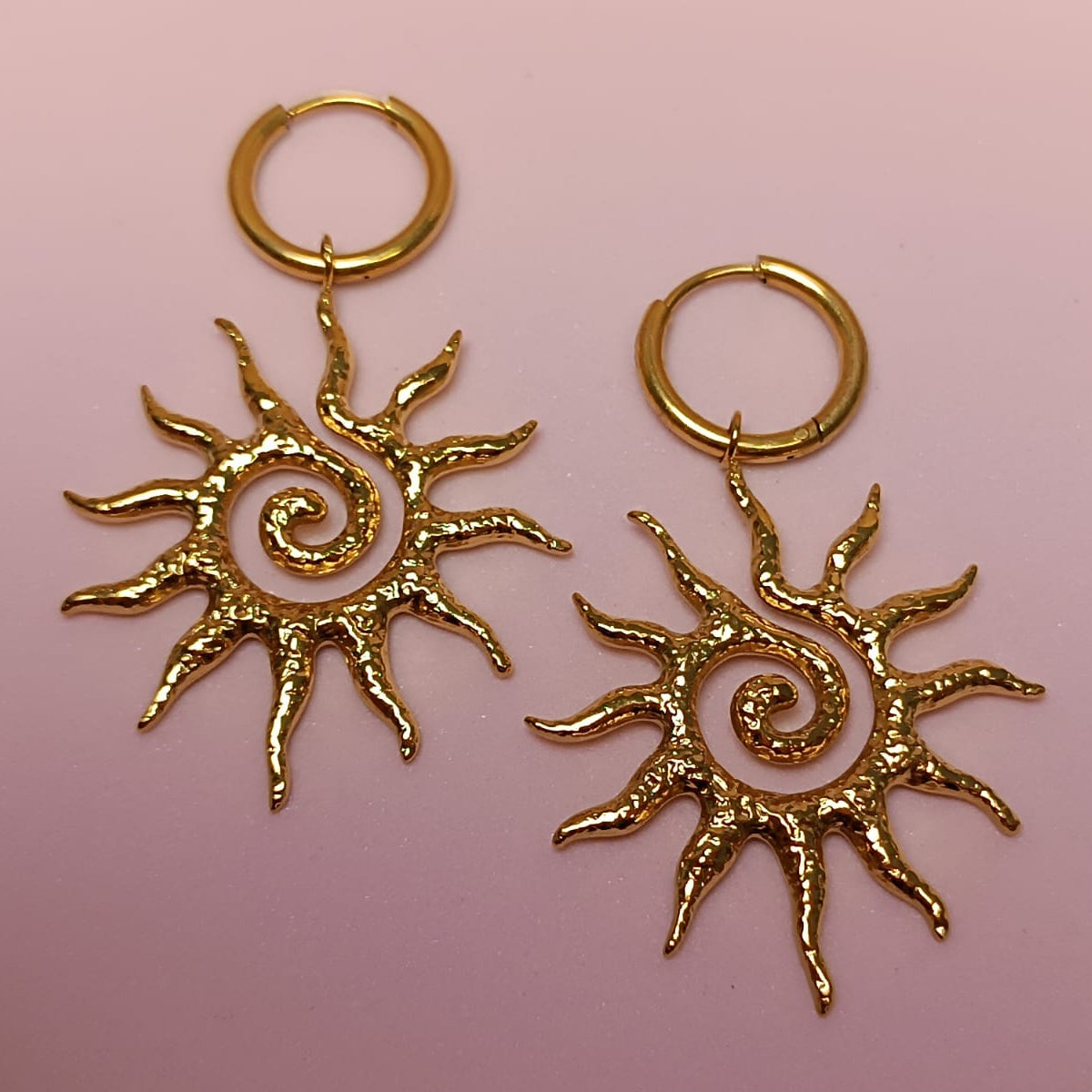 ARETES SOL SILUETA