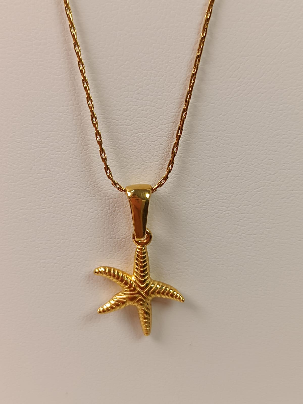 COLLAR ESTRELLA MIDI
