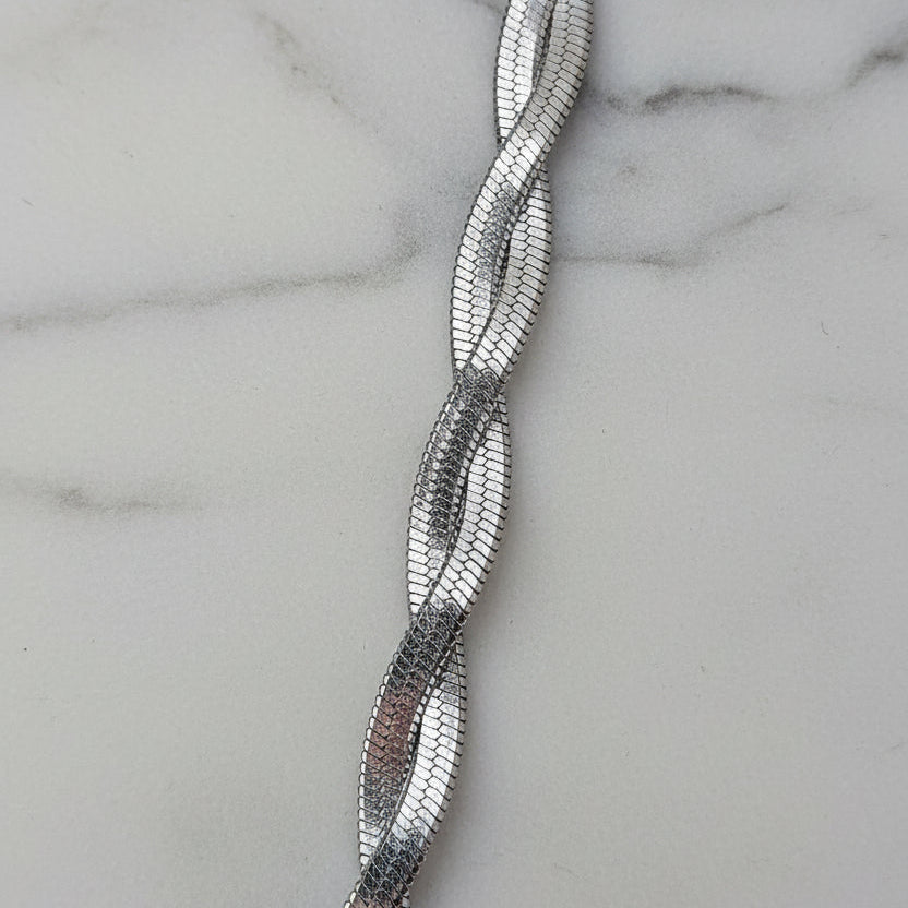 PULSERA PLANCHADA DOBLE PLATEADA