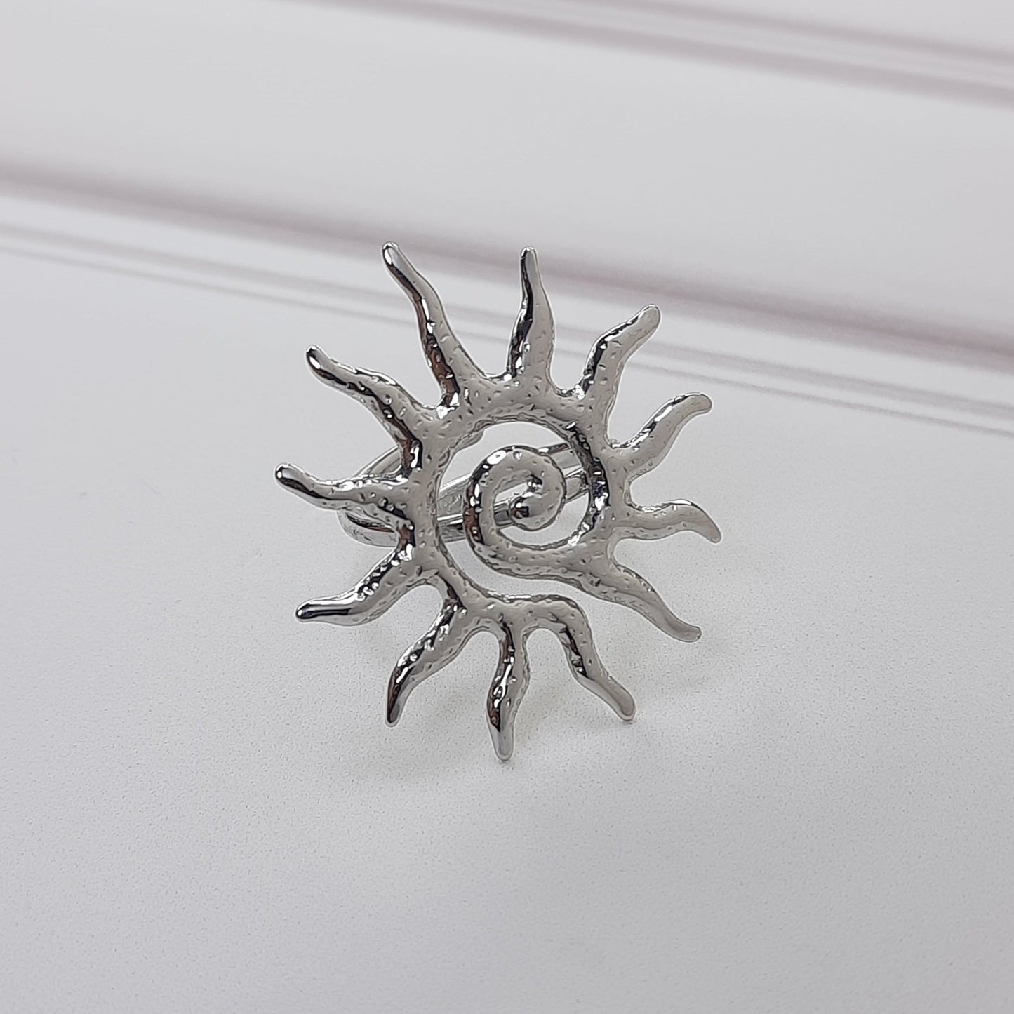 ANILLO SOL ESPIRAL PLATEADO