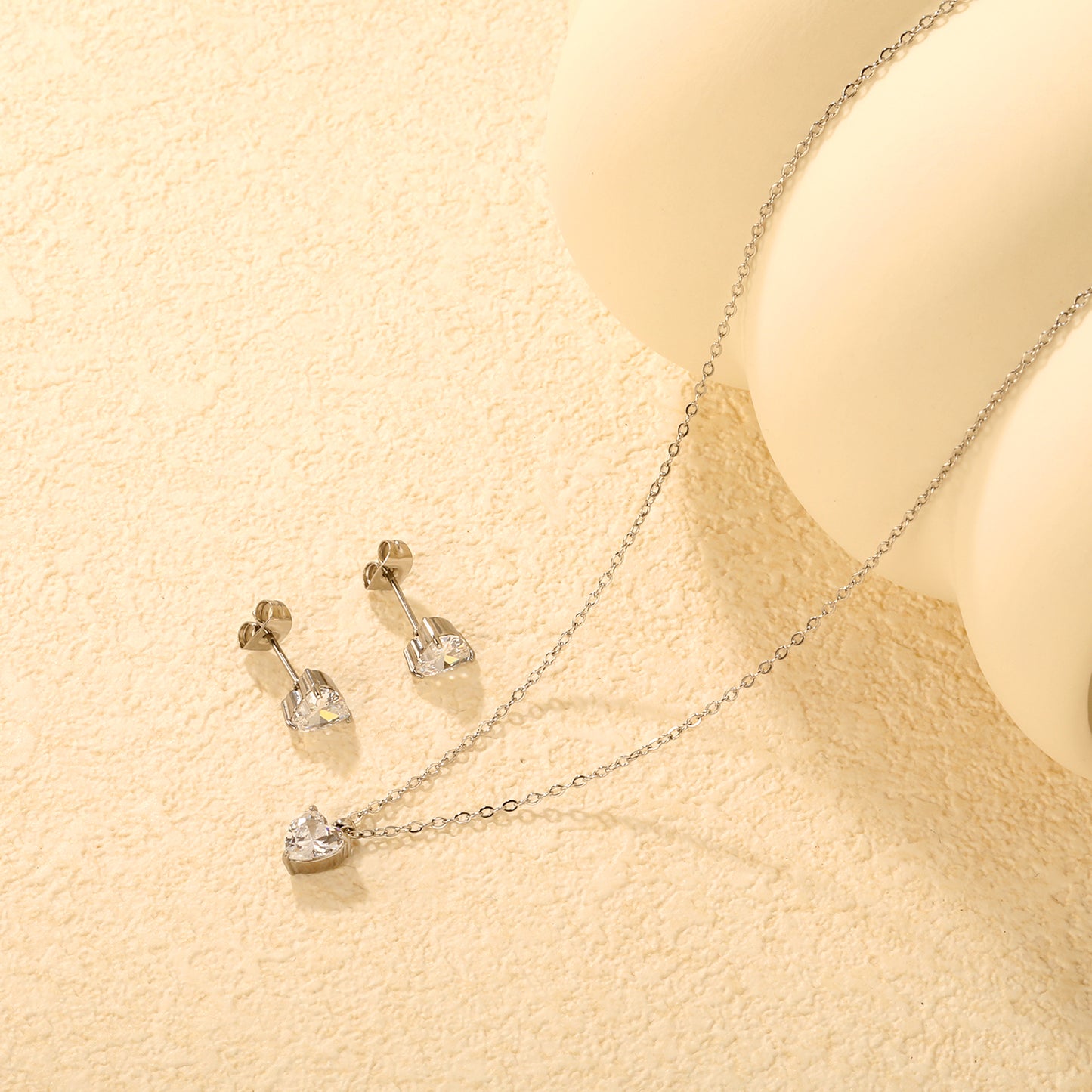 COLLAR CORAZON ZIRCONIA