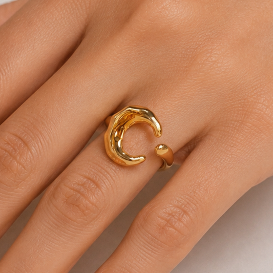 ANILLO AJUSTABLE MEDIA LUNA MARTILLADA