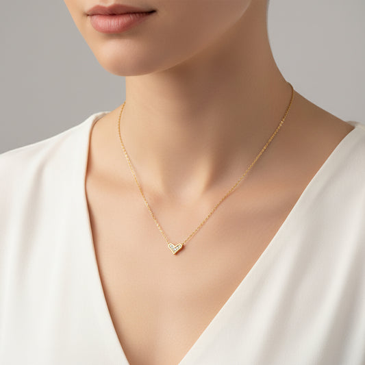 COLLAR MINI CORAZON ZIRCONIAS DORADO