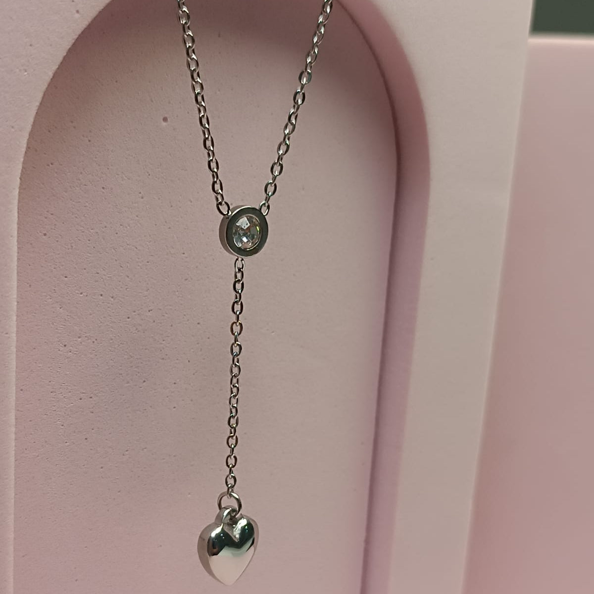 CORBATERO ZIRCONIA CORAZON PLATEADO