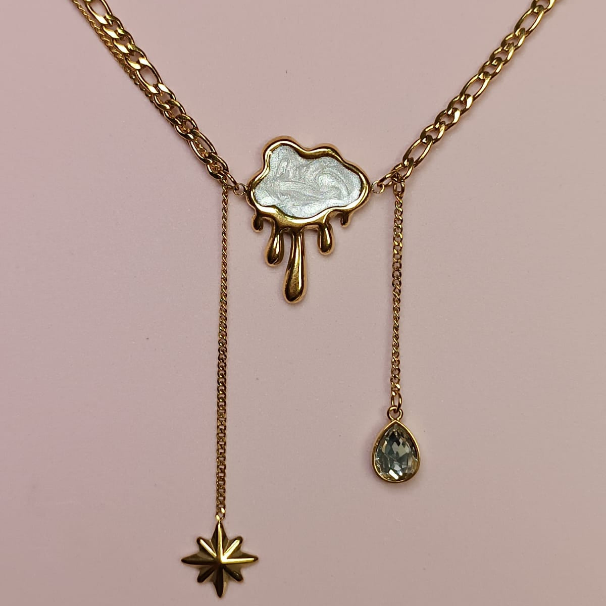 COLLAR NUBE CON LLUVIA