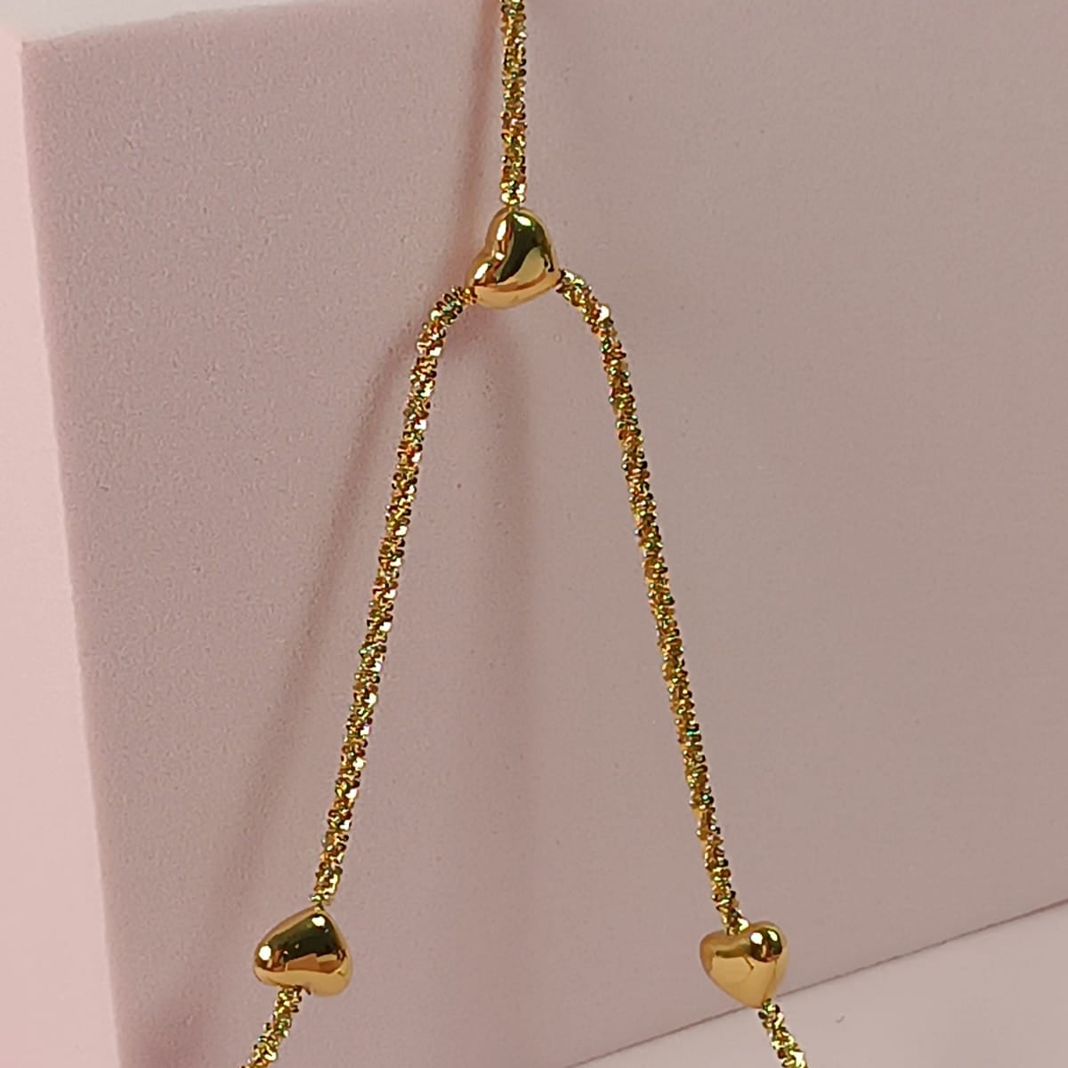 CORBATERO ESCARCHADO MINI CORAZONES DORADO